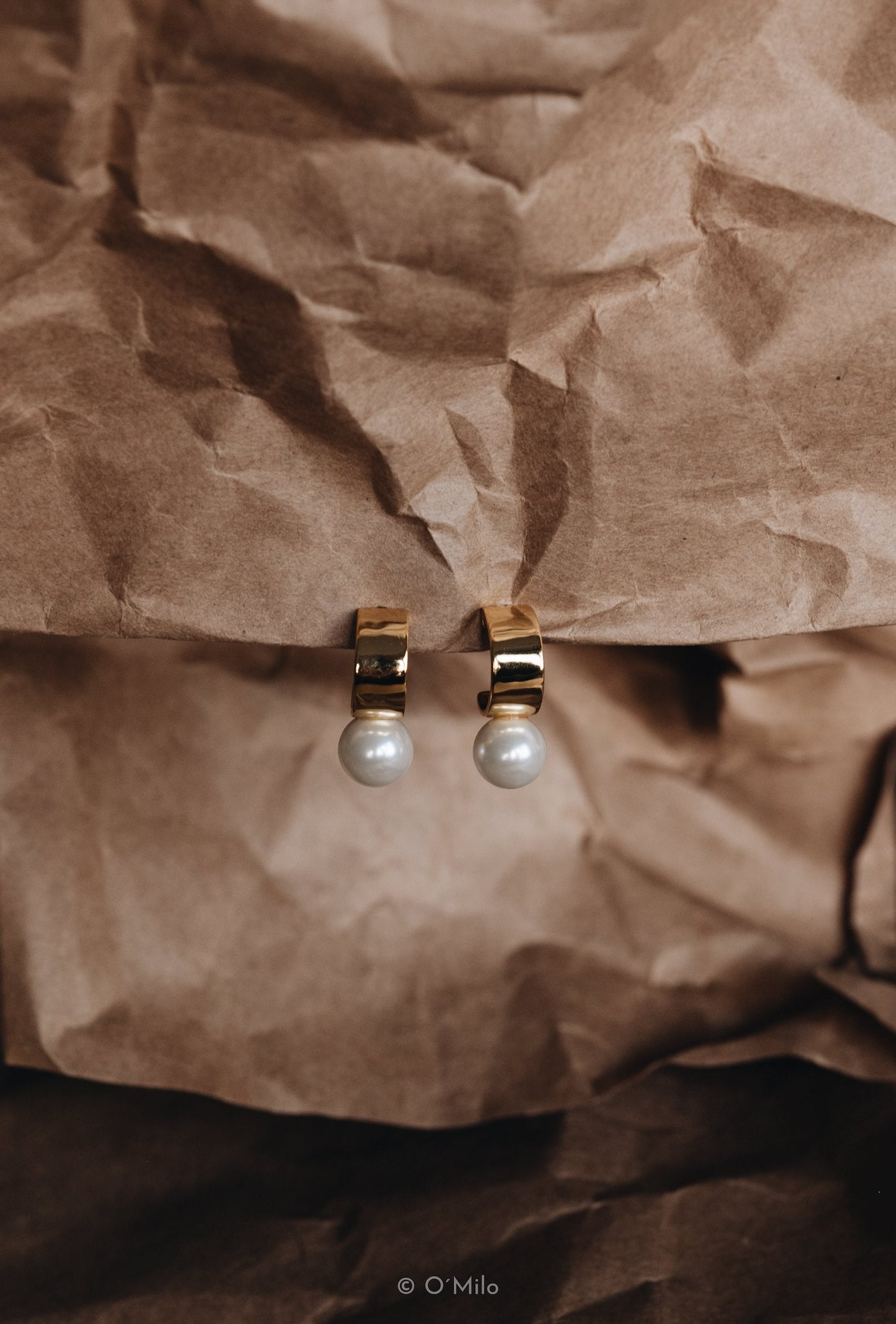 Pearl Hug Studs. Nura