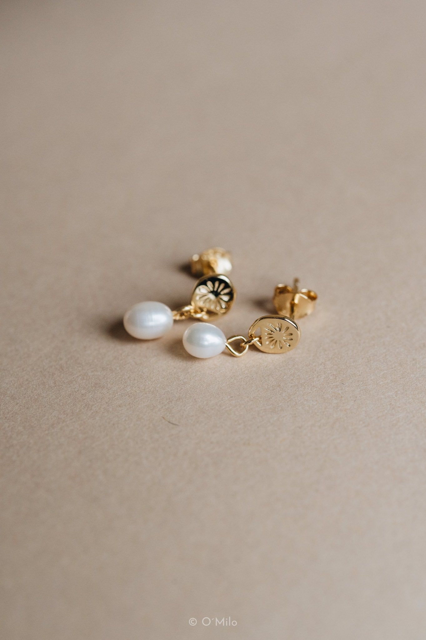 Baroque Pearl Studs. Perla