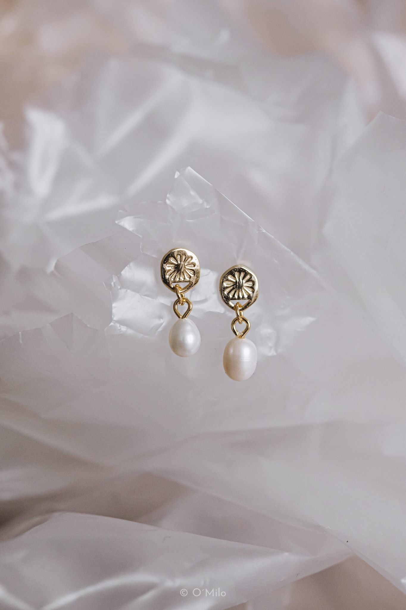 Baroque Pearl Studs. Perla