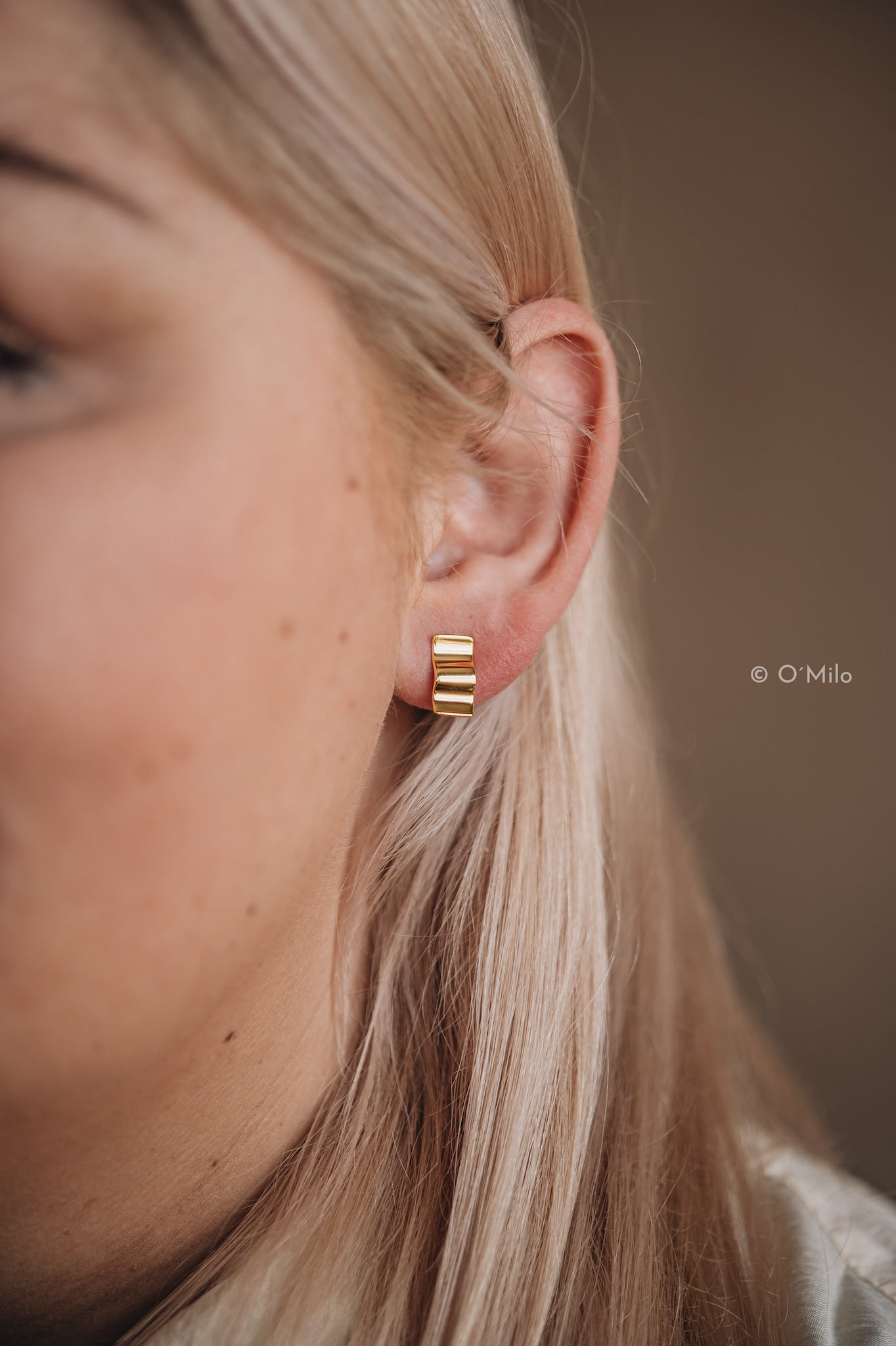 Silhouettes Bar Studs. Eclisse