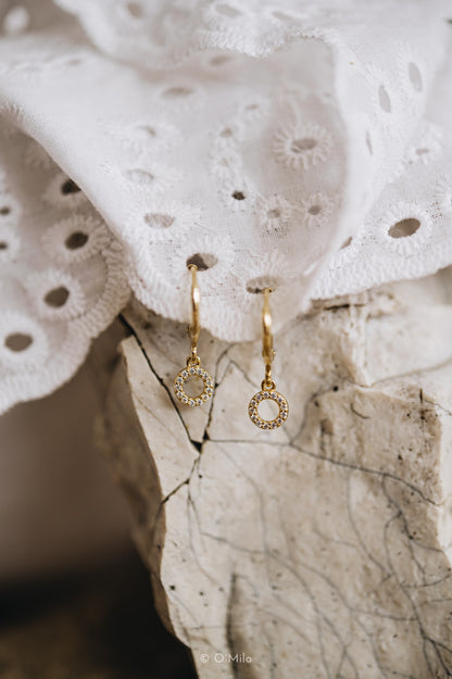 Circle Chandelier Earrings. Ecla